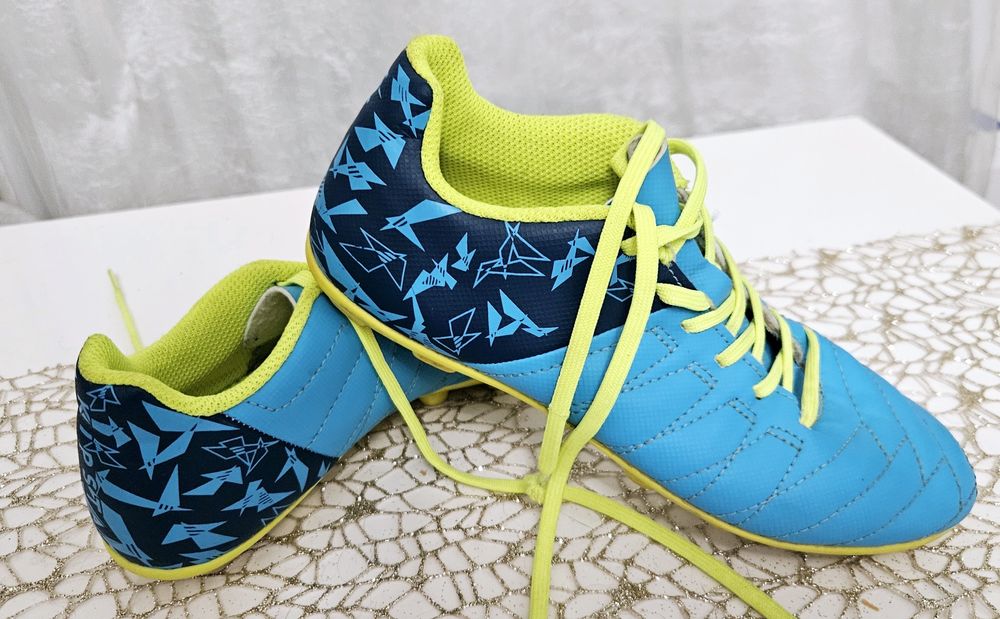 Adidas Kipsta decathlon original 35 ghete fotbal crampoane sintetic