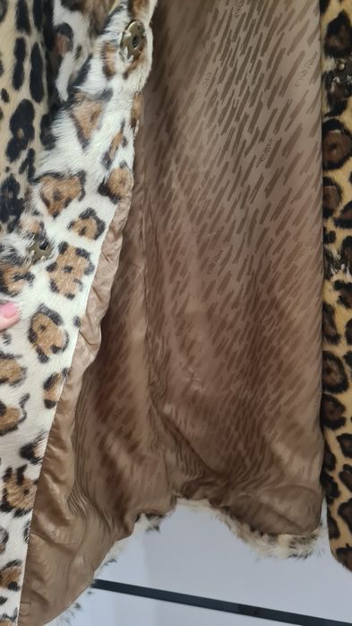 Продам женский меховой тренч