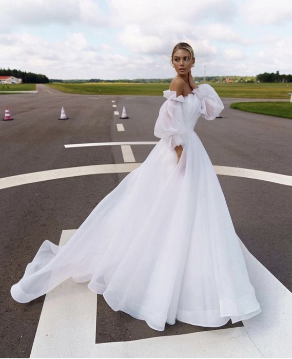 Свадебное платье