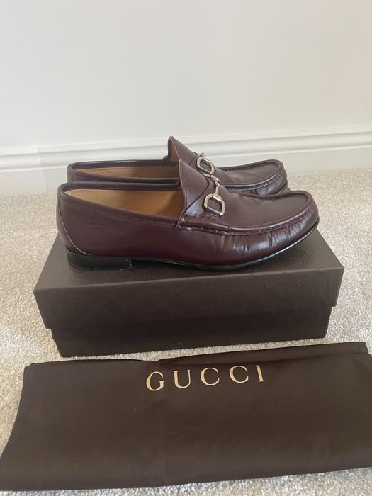 Pantofi Gucci marimea 8/41.