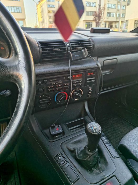 Vând E36 318ti M42 din 1995, M Packet de fabrică.