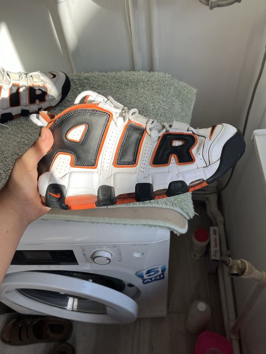 Nike air uptempo