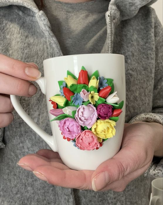 Cana lalele si trandafiri