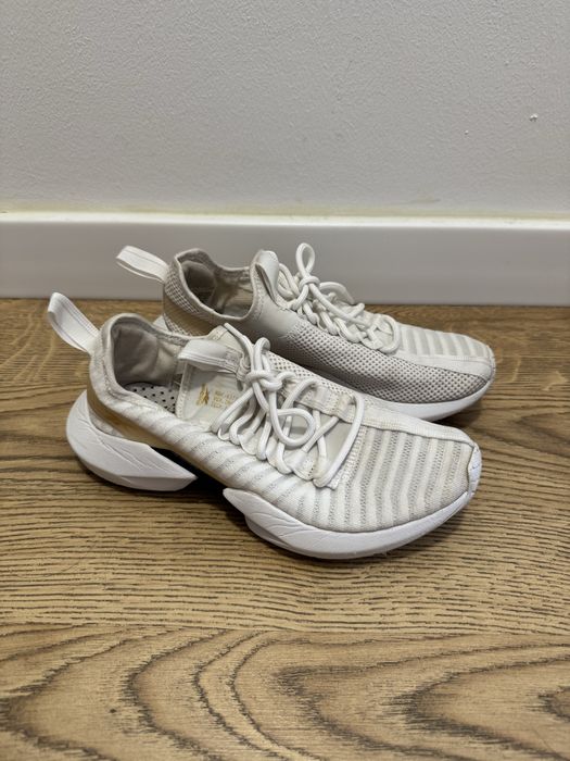 Adidași albi de damă Reebok originali