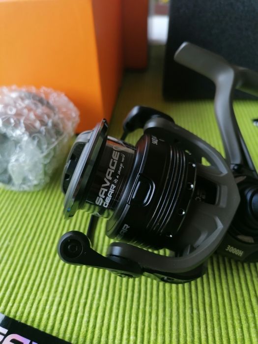 Mulinete Savage Gear SG4 AG3000 H  FD