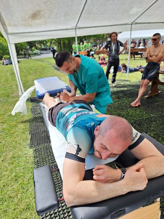 Salon central ( Sau masaj la domiciliu)