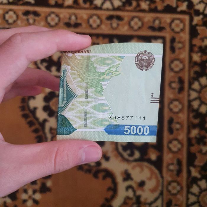 Koleksiya pul sotiladi