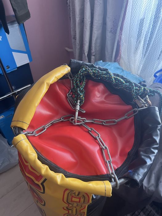 Продам боксерский мешок
