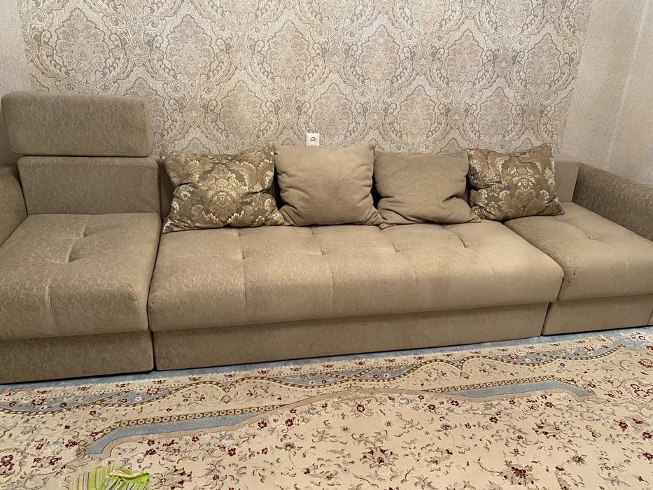 Срочно продаю диван трансформер