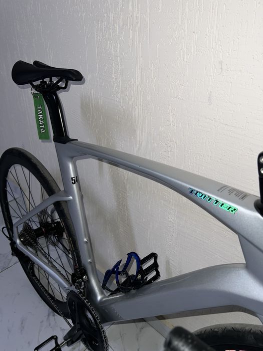 Шоссейный велосипед Twitter 105