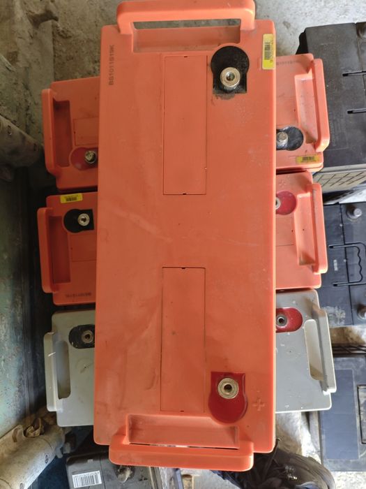 Продам бу аккумуляторы, стационарные