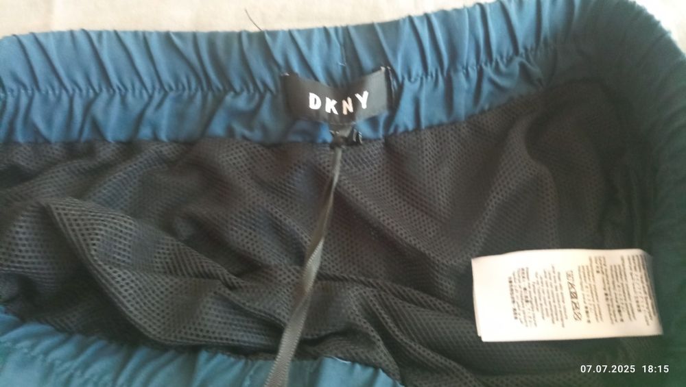 Оригинални мъжки шорти Donna Karen, размер xs, чисто нови с етикет