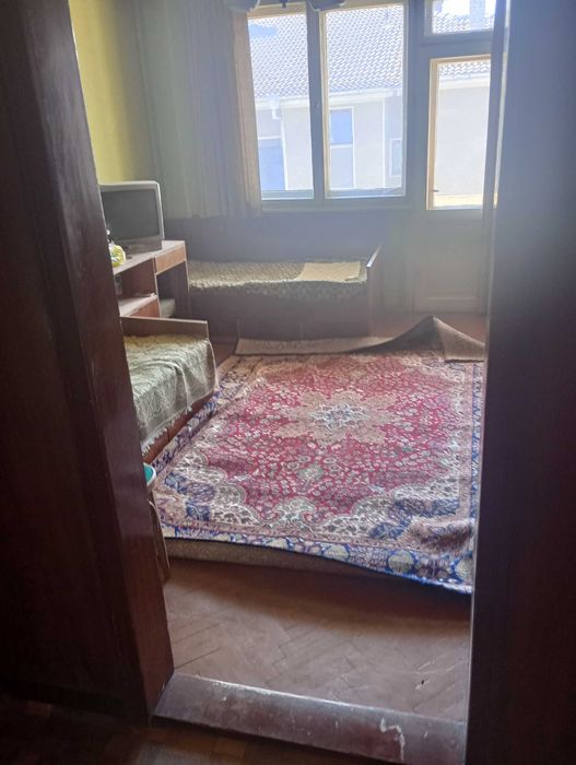 Продава се Четиристаен апартамент в Попово - 177 кв.м за 430 €/кв.м - Снимка #3
