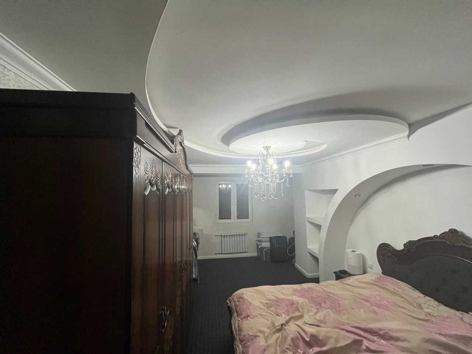 Yakkasaroy/Boburda 4 honalik kvartira sotiladi 4/8/9 110kv.m. ROVD