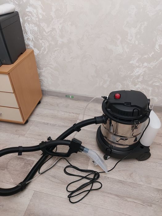 Моющий пылесос 3в1