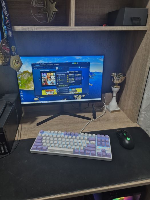 Срочно Продам компьютер с мониторм