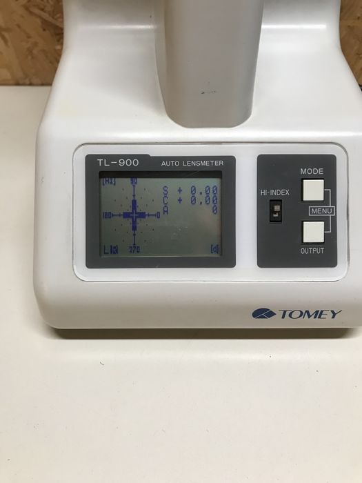 Tomey TL-900 Lensmetru