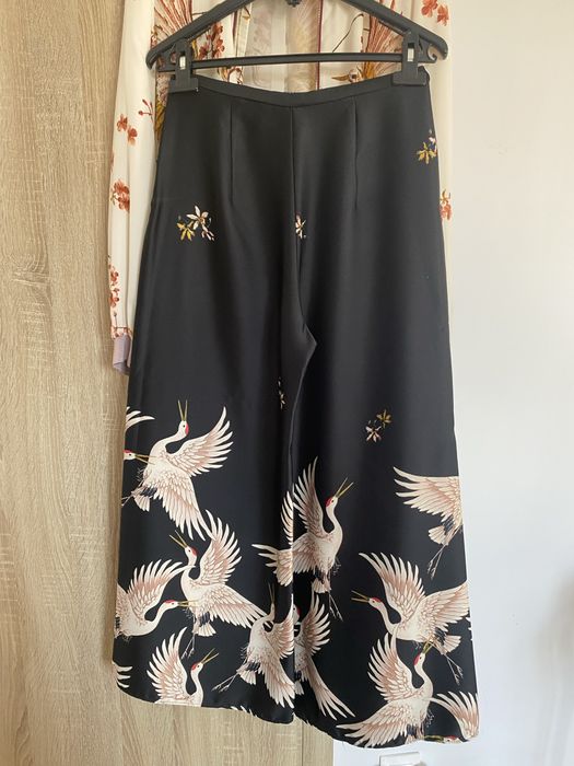 Pantaloni cropped