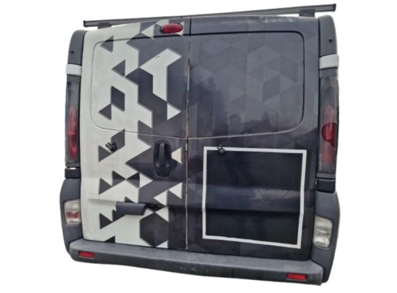 Amortizoare spate Nissan Primastar 1.9 dci cdti 74 Kw 101 cp F9Q 760