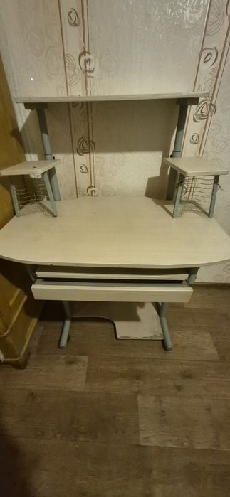 Отдам кухонный гарнитур