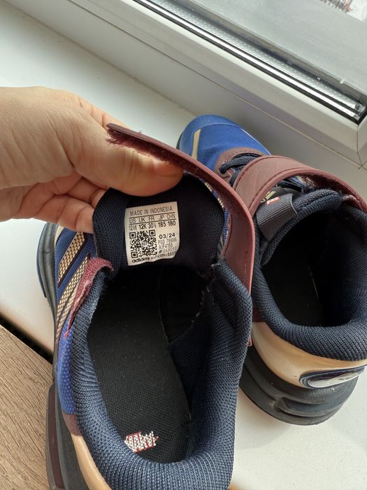 Продам кроссовкм