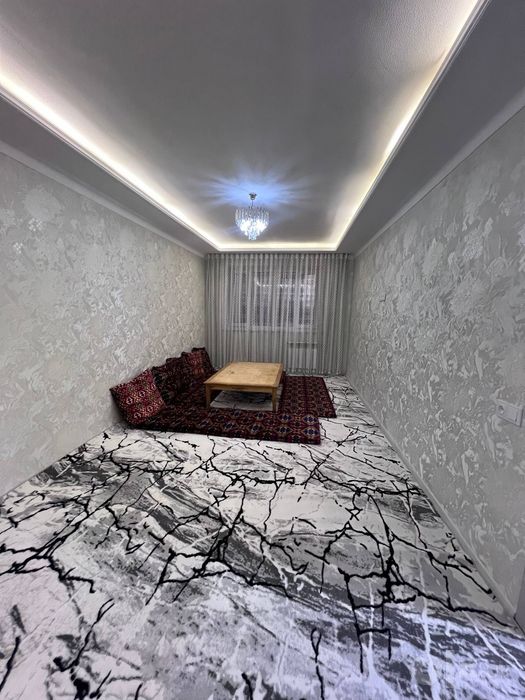 2/2/4  квартира  в Чирчике(8 микрорайон)