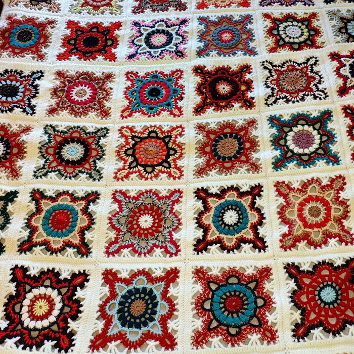 Хендмейд-покрывало «Boho Patchwork», ручная вязка