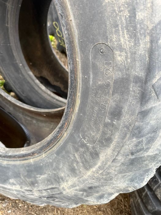 16.9r28 buldo Goodyear