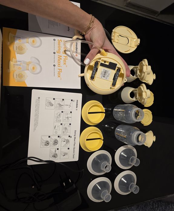 Pompă de sân electrică dublă Medela Swing Maxi Flex
