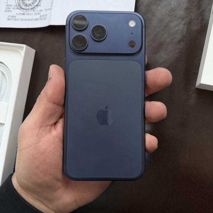 Iphone 17 pro max като нов