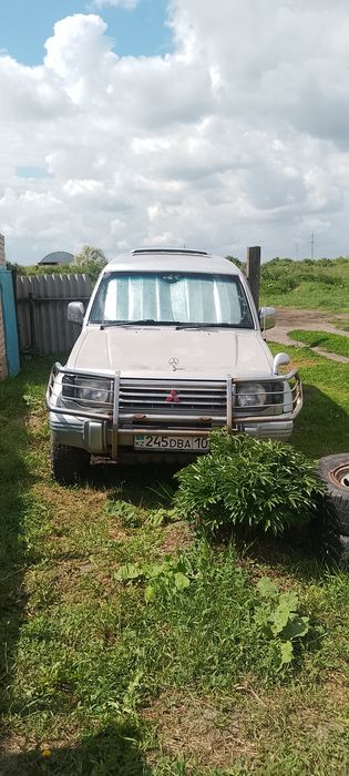 Митсубиси Паджеро
