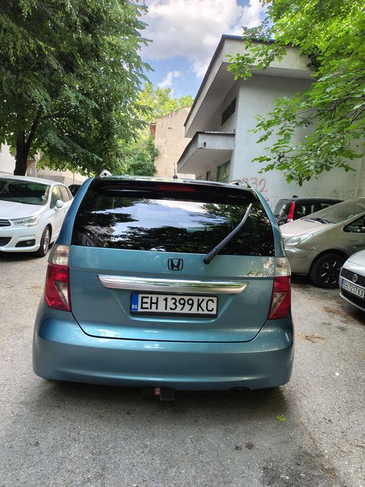 Продава се honda fr-v