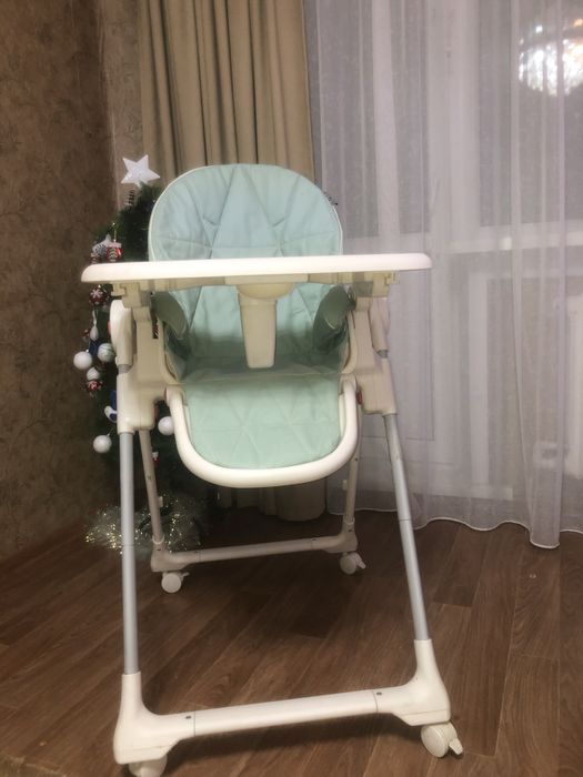 Детский стул для кормления