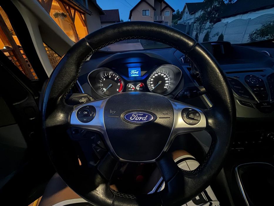 FORD C-Max Grand 2016 — imagine 9