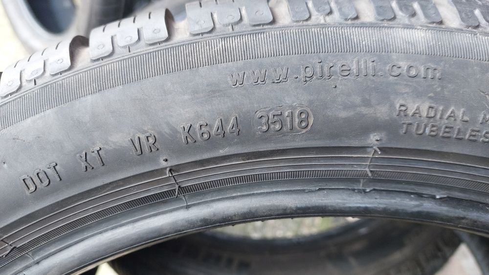 Зимни гуми 295/35/19 Pirelli Sottozero 2 броя