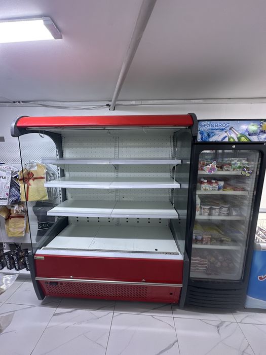 витринный холодильник