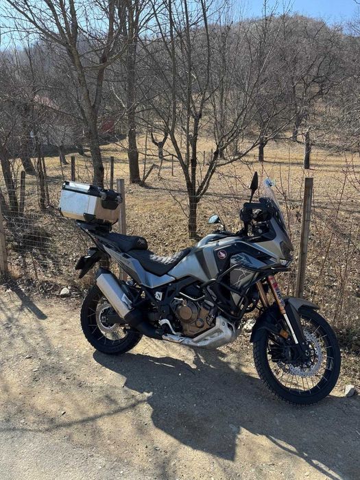 Honda Africa Twin Adventure Sports ES 2023– Full echipata