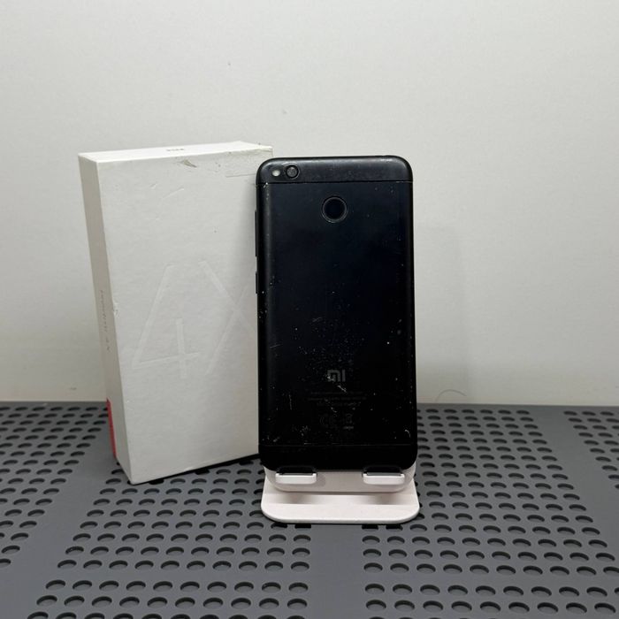 Redmi 4x srochni sotiladi
