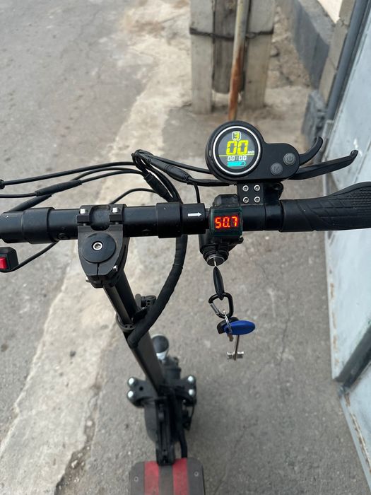 Электросамокат kugoo m4