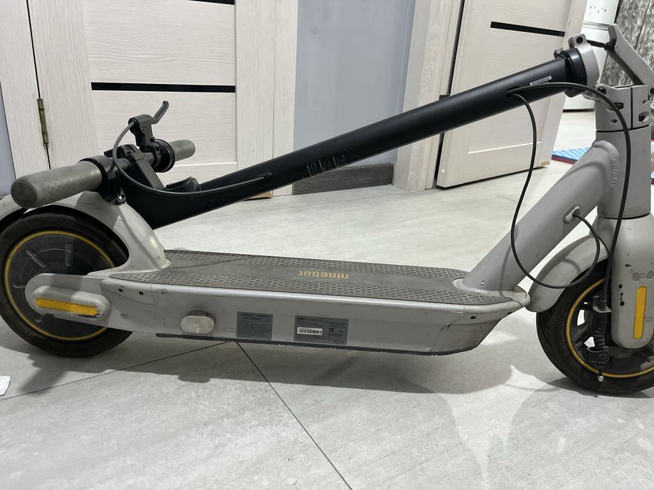 Самокат Ninebot g30