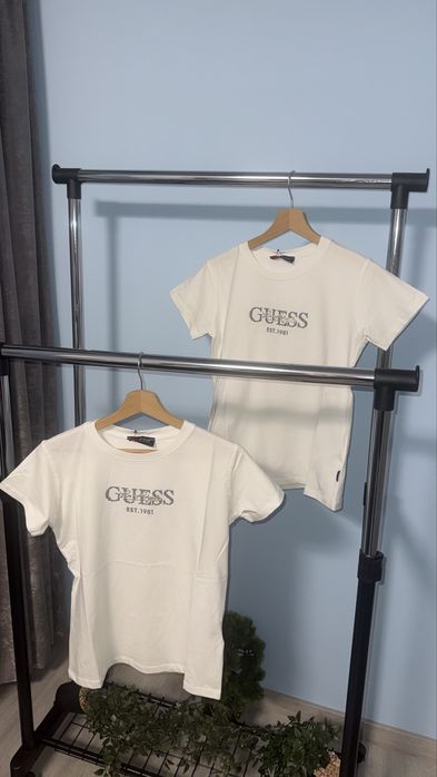 Guess дамси тениски- S/M
