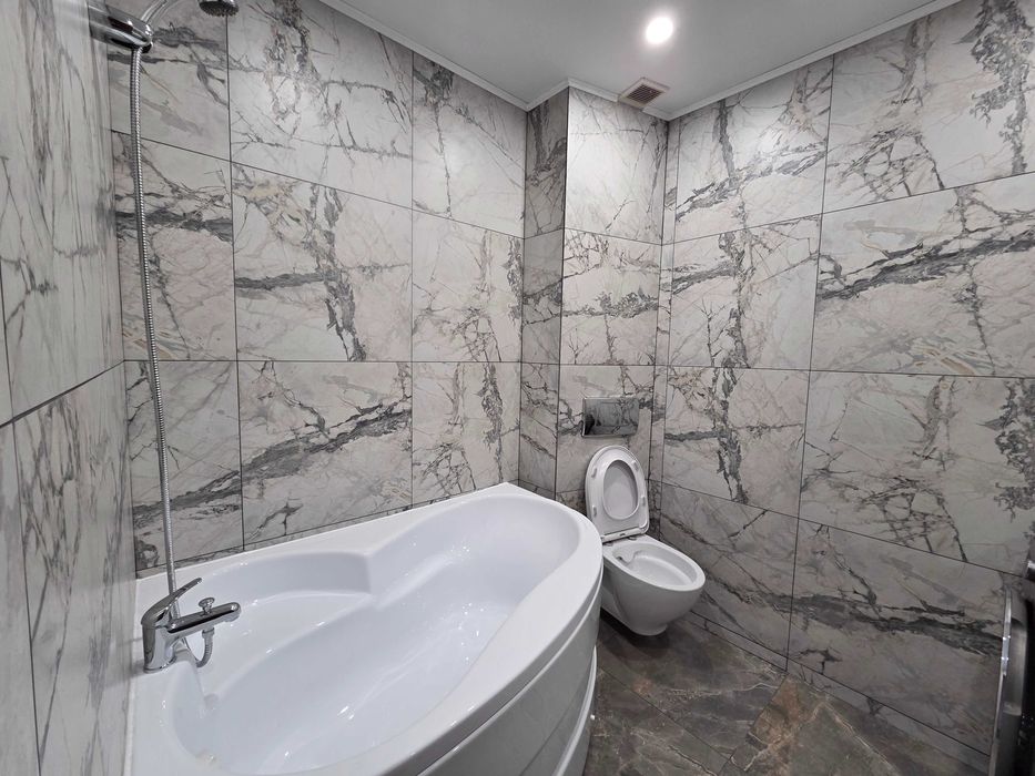 Apartament Pipera 3 camere, 130 mp, Omv rond balta pipera