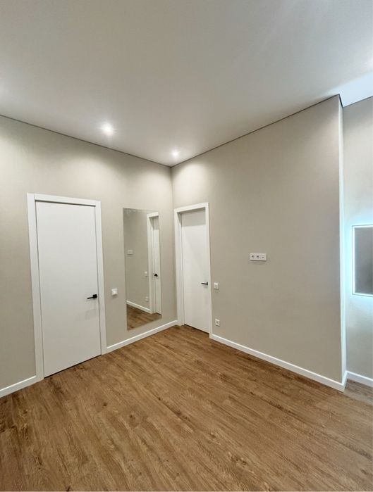 Поклейка обой, галтель