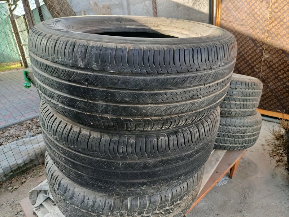 Резина 265/65/17 бу