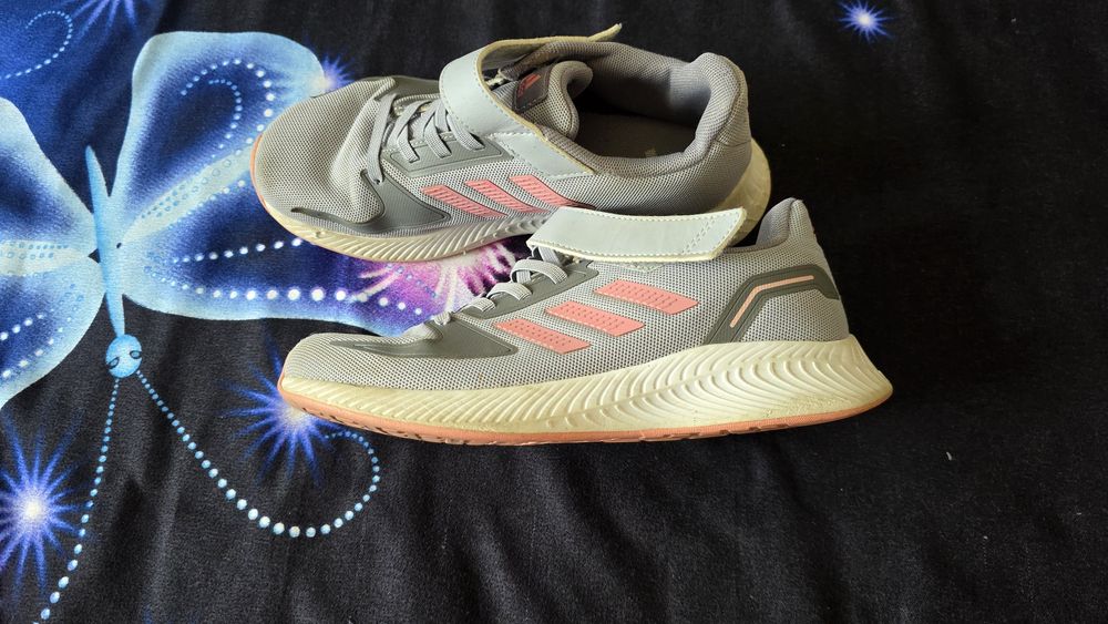 Adidasi Adidas nr 34