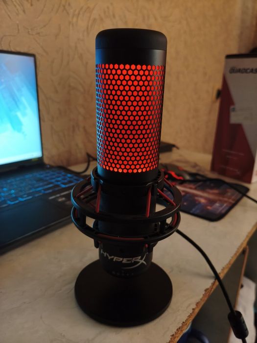 Микрофон Hyperx Quadcast