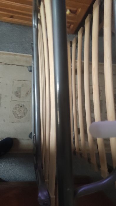 Продавам сгъваема легло без матрак