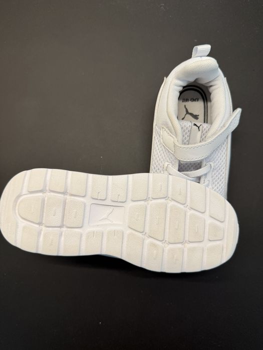 Детски бели сникърси Anzarun lite Puma