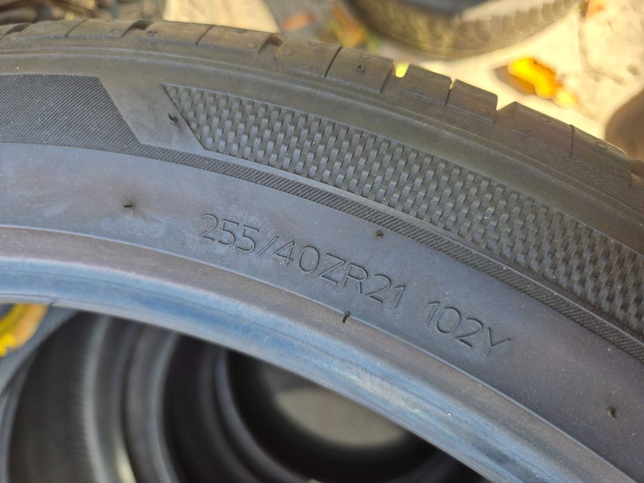 2 Anvelope de VARA - 255/40/21 102Y - Hankook Ventus S1 EVO 3 SUV - CA NOI - DOT 2024 !