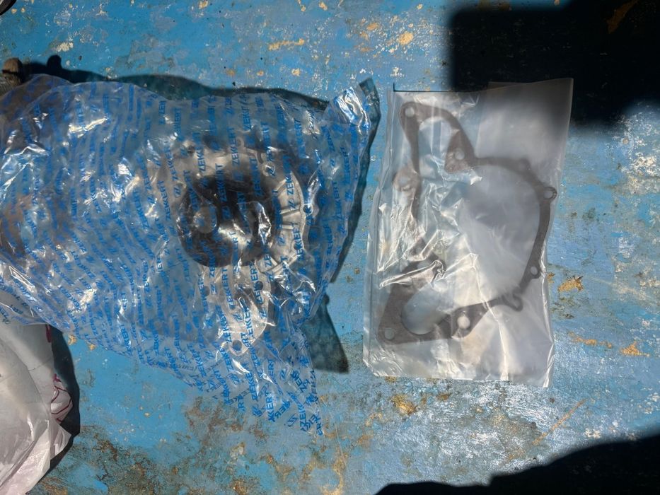 Киа Соренто помпа